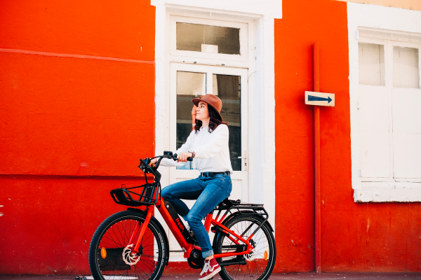 Fredo bike and woman